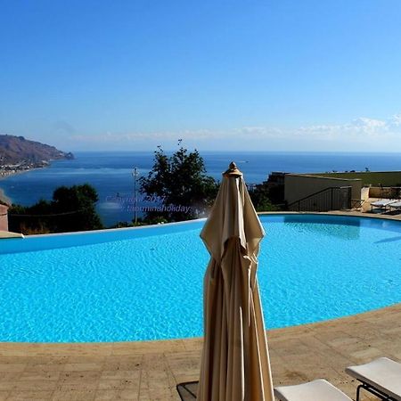 Taormina Bella Vista Apartment In Center With Pool By Taormina Holidays Extérieur photo
