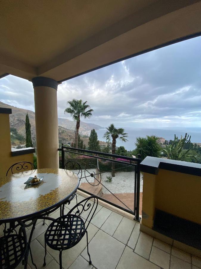 Taormina Bella Vista Apartment In Center With Pool By Taormina Holidays Extérieur photo